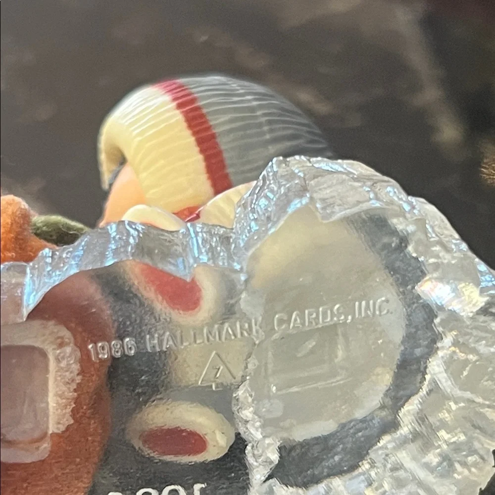 Hallmark 1986 Frosty Friends #7 Red and White Eskimo with Baby Reindeer Ornament